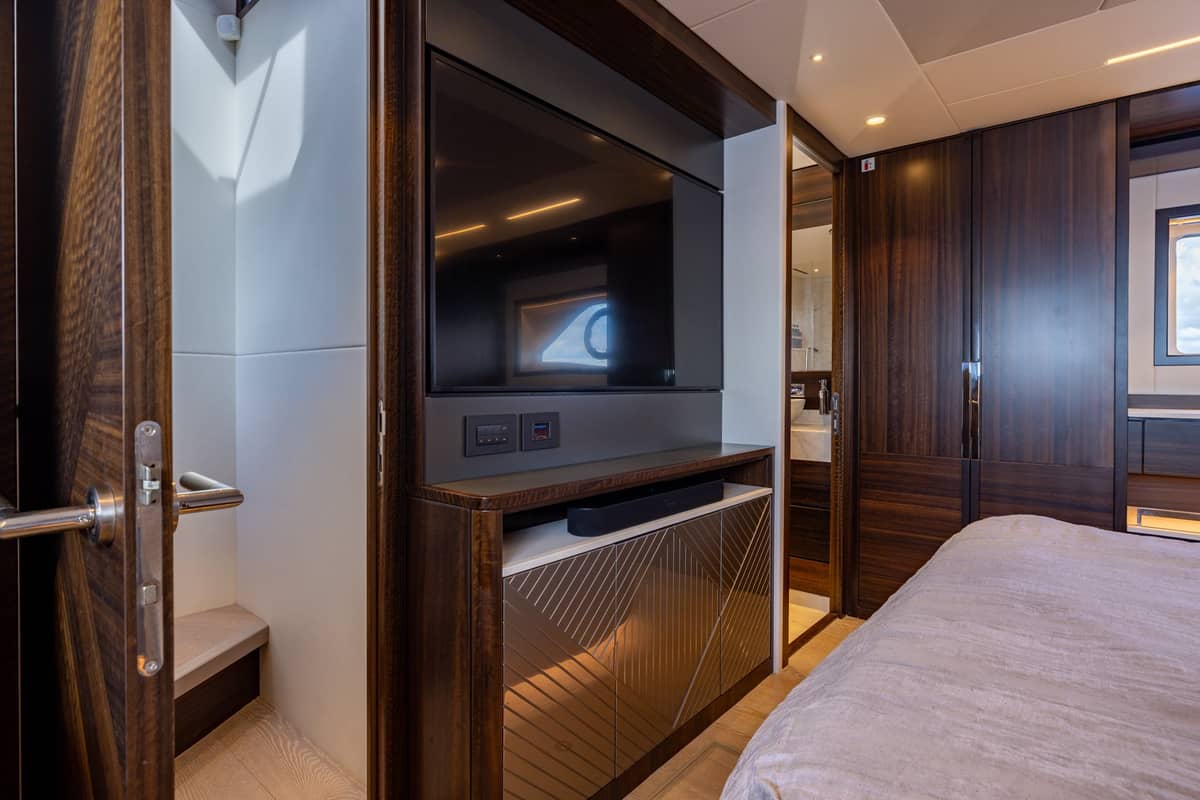 2022 Sunseeker Manhattan 68 photo 48