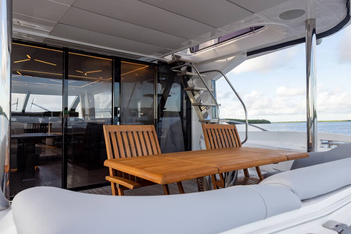 2022 Sunseeker Manhattan 68 photo 2