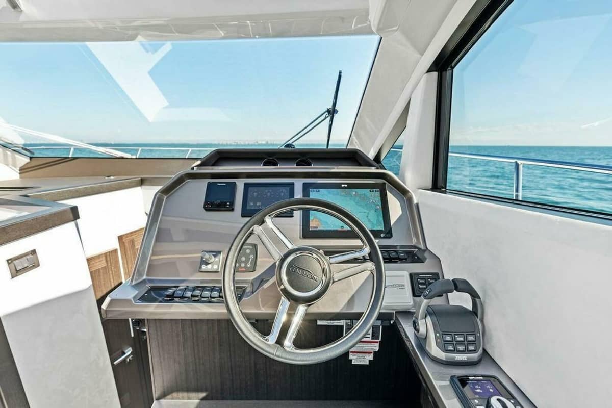 2024 Galeon 470 Sky "LA NINA" photo 16