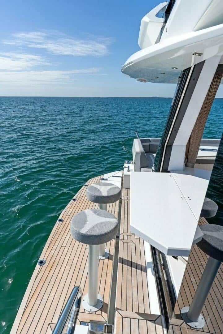 2024 Galeon 470 Sky "LA NINA" photo 11