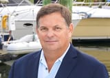 Portrait of Dave Meyer.