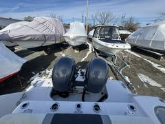 2020 Robalo R272 photo 4