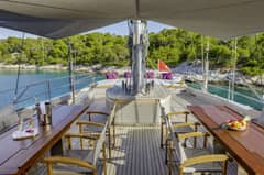 Sun deck