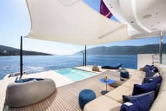 Aft swimming pool