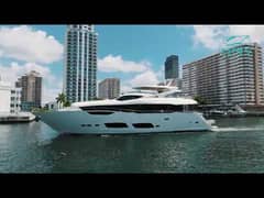 2019 Sunseeker 95 Motor Yacht