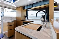 2023 Pearl 62 "SCOTT FREE" photo 8