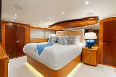 2005 Hatteras 100 Motor Yacht "MAGIC" photo 7