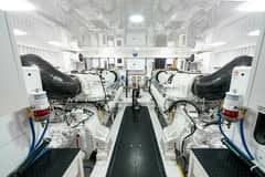 2026 Viking 90 Convertible "2026 Viking 90C" photo 6