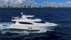 2007 Hatteras 80 "Gallopin" photo 2