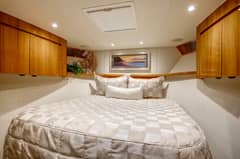 2015 Viking 70 Convertible "Pipe Dreamer" photo 9