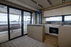 2018 Prestige 680 Flybridge "Prestige Worldwide" photo 2