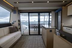 2018 Prestige 680 Flybridge "Prestige Worldwide" photo 5