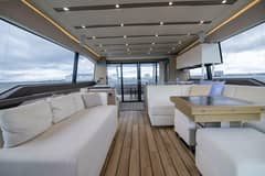 2018 Prestige 680 Flybridge "Prestige Worldwide" photo 6