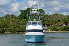 2001 Viking 61 Convertible "Reel King" photo 3