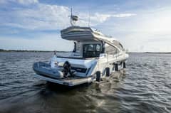 2017 Galeon 560 Sky "Nuckingfuts III" photo 9