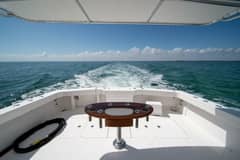2006 Viking 52 Convertible "WHITE PEARL" photo 3