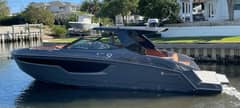 2023 Cruisers Yachts 38 GLS photo 6