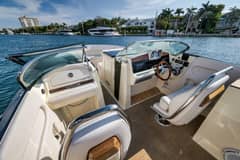 2021 Chris-Craft 34 Launch "2LW" photo 6