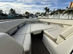2016 Formula 330 Crossover Bowrider photo 4