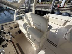 2018 Grady-White Freedom 335 "T/T ELYSIAN" photo 8