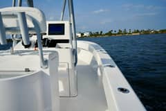 2024 Reef Runner Center Console photo 7