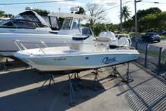 2020 Boston Whaler 210 Dauntless photo 1