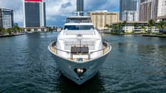 2019 Sunseeker 95 Motor Yacht "Star of the Sea" photo 3