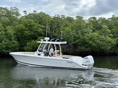 2019 Pursuit S288 CC photo 1