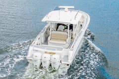 2018 Boston Whaler 380 Outrage "FELLOWSHIP" photo 3