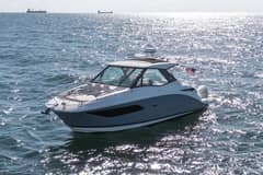 2021 Sea Ray 320 Sundancer photo 1