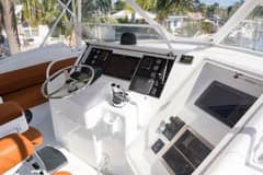 2000 Hatteras 60 Convertible "SALT RUSH" photo 9