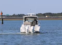 2021 Boston Whaler 325 Conquest "SIP N SEA" photo 3