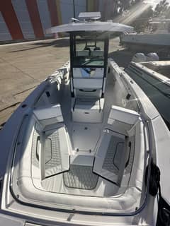 2024 Blackfin 272 CC photo 6