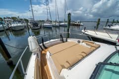 2025 Sea Ray 320 Sundancer "Pace Yourself" photo 6