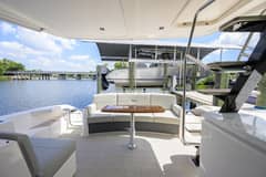 2017 Tiara Yachts 44 Flybridge "Daybreak" photo 4