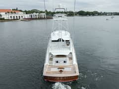 2017 Viking 92 Enclosed Bridge "SPECULATOR" photo 5