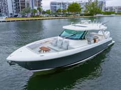 2024 Tiara Yachts 43 LS "Nailed it" photo 4