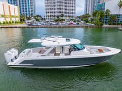 2024 Tiara Yachts 43 LS "Nailed it" photo 1