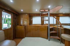 2006 Viking 68 Enclosed Bridge "Mission Accomplished" photo 7
