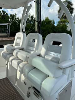 2012 Boston Whaler 370 Outrage "Outrageous" photo 4