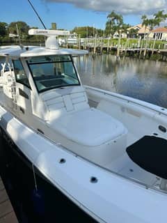 2012 Boston Whaler 370 Outrage "Outrageous" photo 2