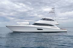 2016 92' Viking Enclosed Bridge Astrikos - Photo