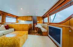 2005 Hatteras 60 Convertible "Water's Edge" photo 5