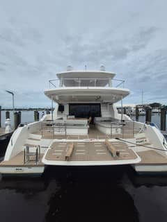 2023 Leopard 53 Powercat "BLUE CREST" photo 5