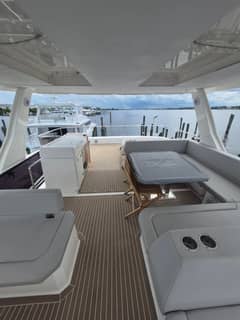 2023 Leopard 53 Powercat "BLUE CREST" photo 8
