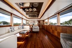 2016 Ocean Alexander 90 SKY LOUNGE photo 9