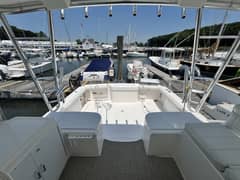 2007 Cabo 35 Express photo 9