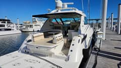2014 Sea Ray 450 Sundancer "HARD TO FATHOM" photo 4