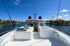 2012 Lazzara Yachts LSX 95 Flybridge photo 7