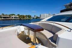 2012 Lazzara Yachts LSX 95 Flybridge photo 4